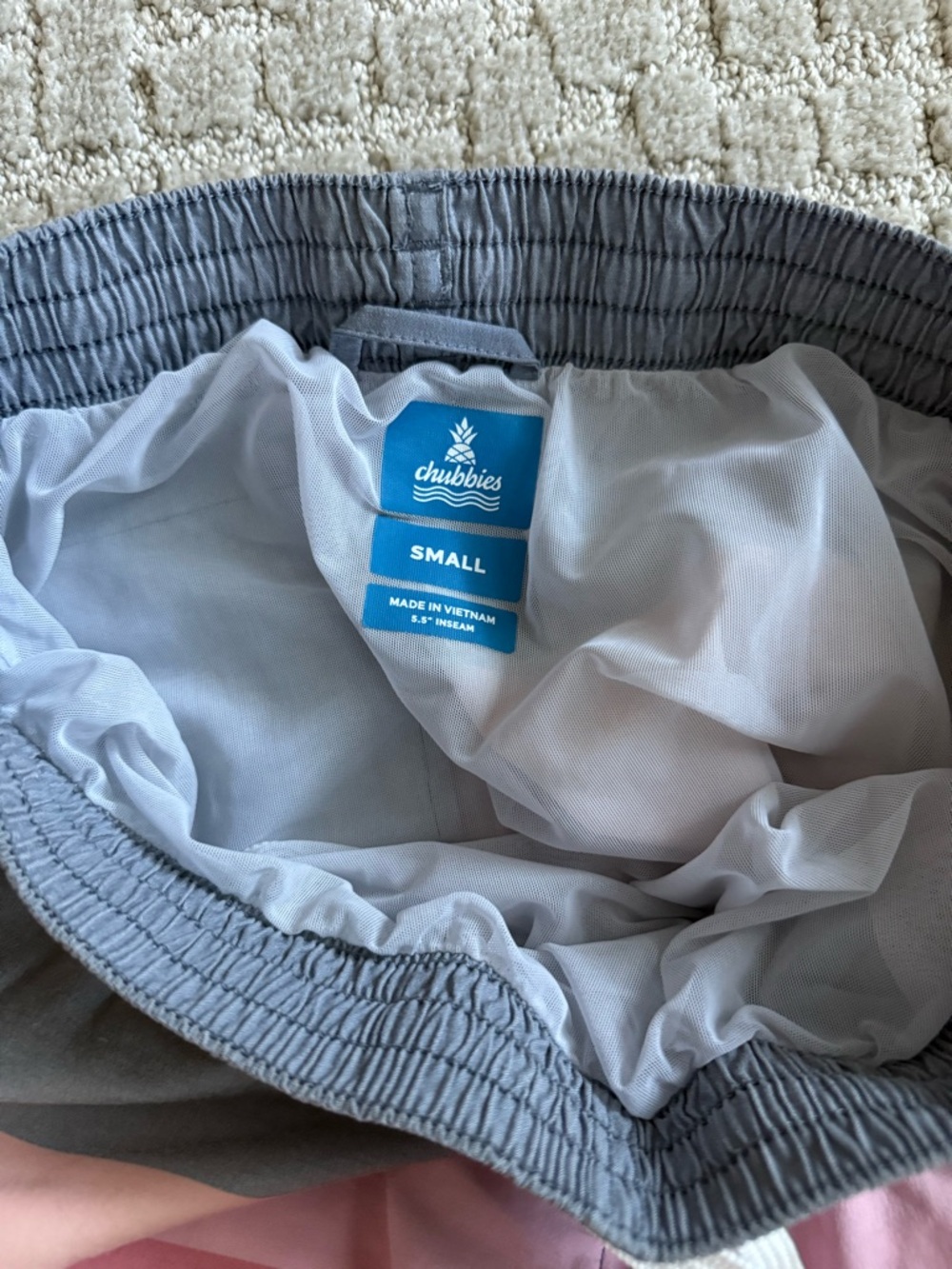 Chubbies 5.5 in inseam swim shorts - Picture 4 of 4